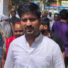 मिडल क्लास को दबाया नहीं, उठाया जाना चाहिए – आदित्य बंसल